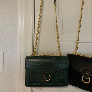 JW PEI GREEN CROC ENVELOPE CROSSBODY